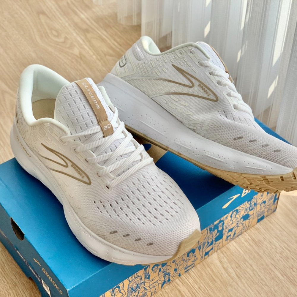 P220Brooks20 Collection: A Limited Edition Showcase" - Picture 4 of 9